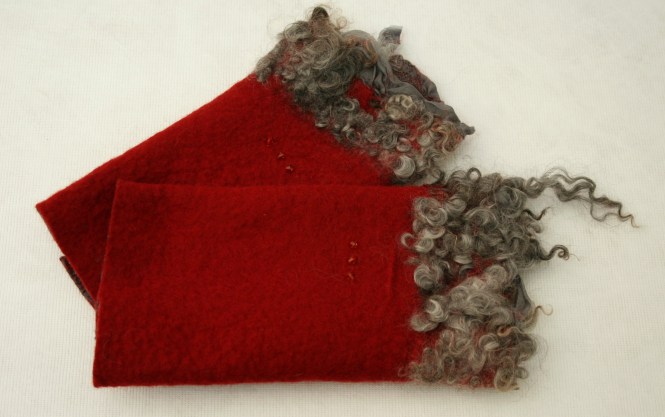 wristlets red wool, grey silk and red glass beds